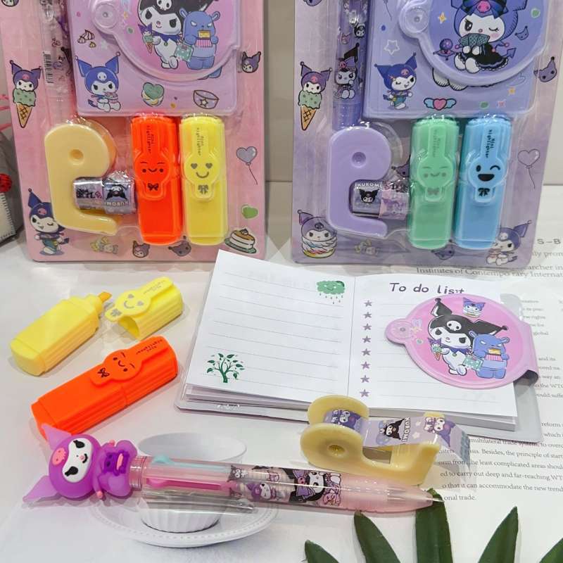 

Discovery Notebook Karakter Sanrio dan Set Pulpen 5in1