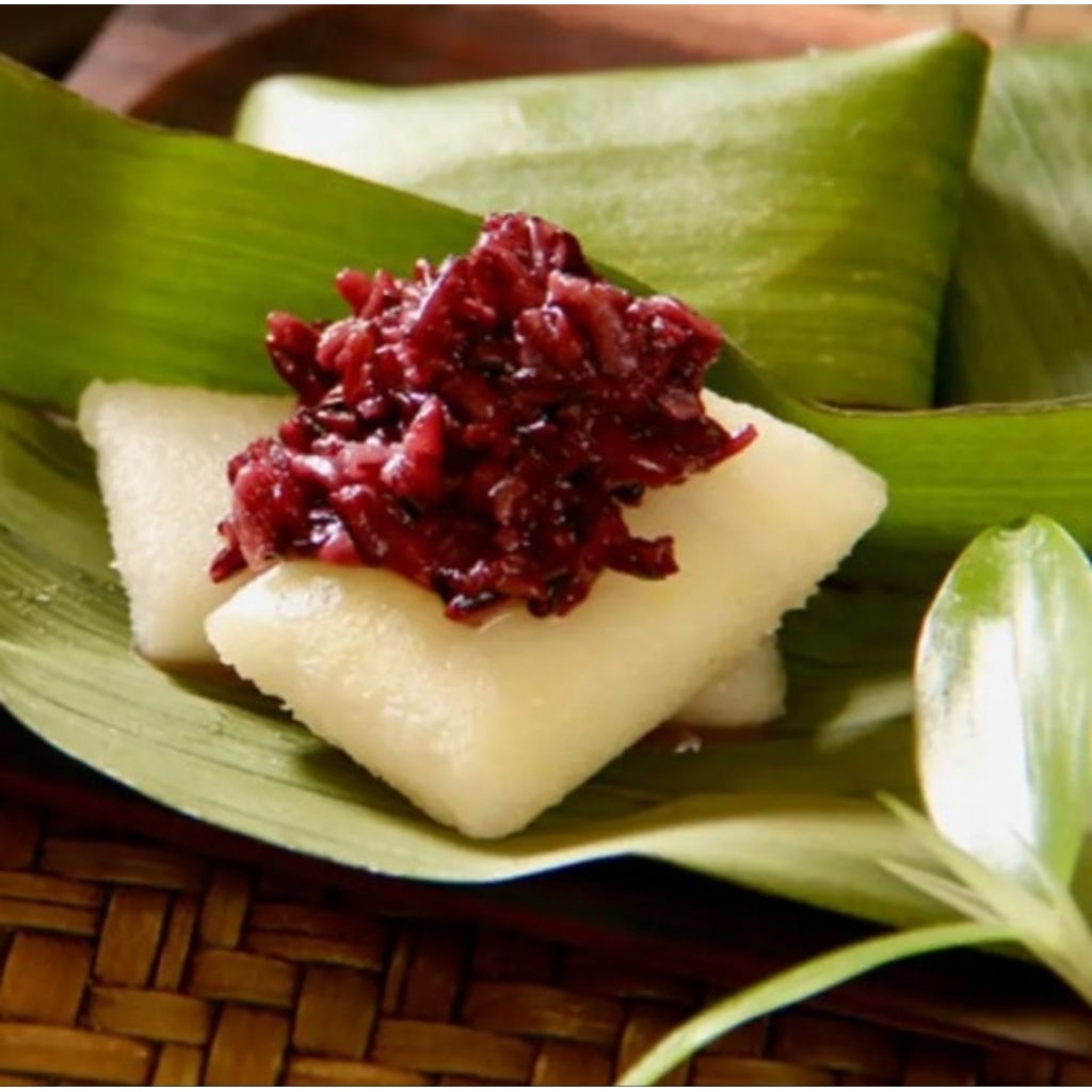 

Tape Ketan Hitam (500gram) & Uli Ketan (500gram) by rumahSAGRAHA
