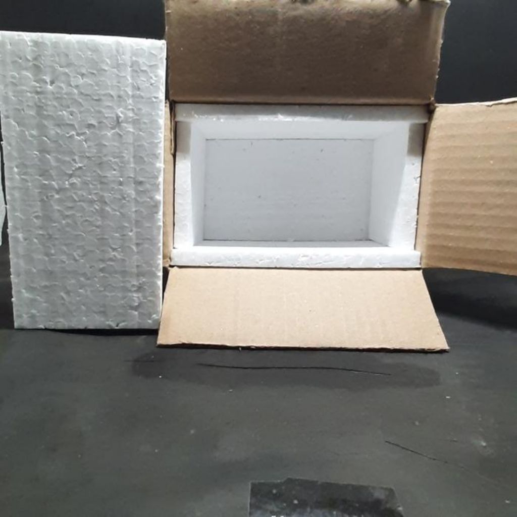 

paking styrofoam