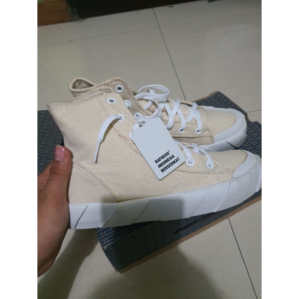 Sepatu Rafheoo Footware
