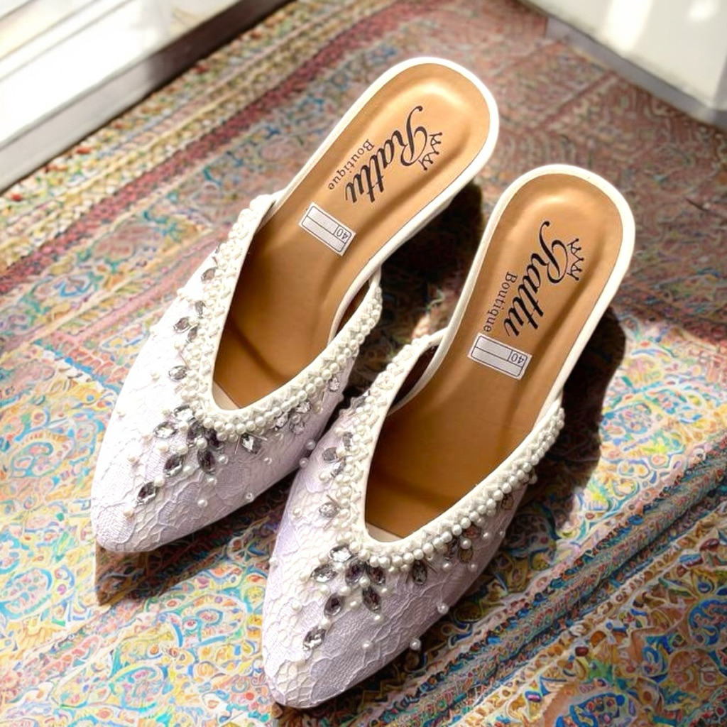 Sepatu Pesta Heels 7cm Brukat Payet Lesti Putih size 36-45