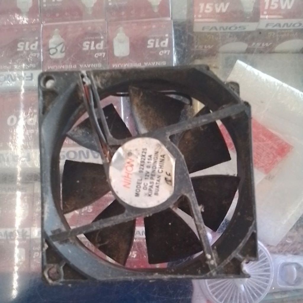 kipas DC 12 volt