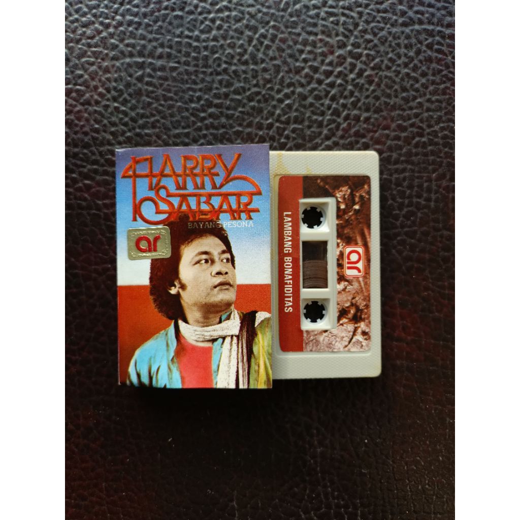 kaset pita harry sabar bayang pesona