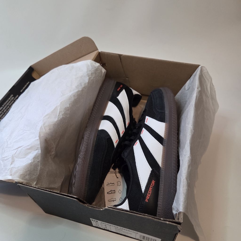 ADIDAS PREDATOR FREESTYLE - SEPATU FUTSAL JALAN ORIGINAL