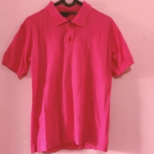 Kaos polos pink fuschia (preloved)