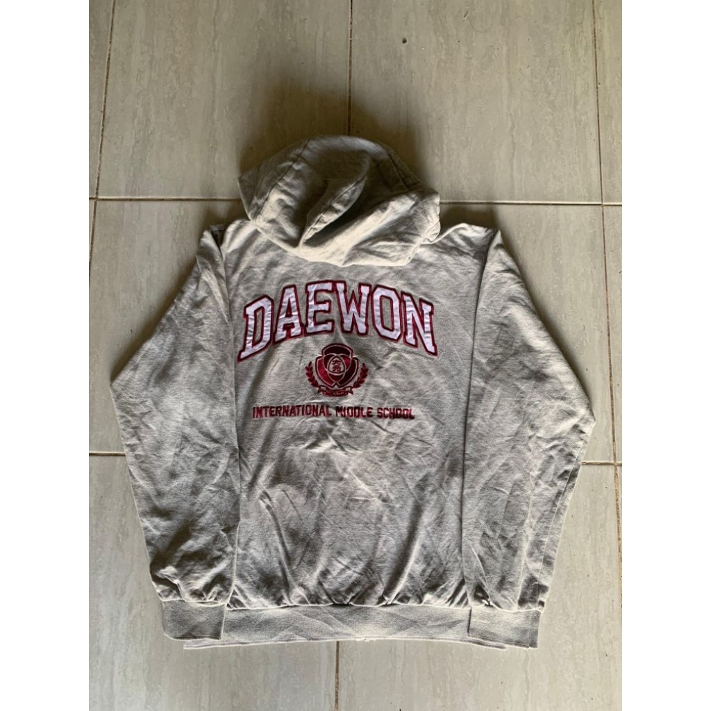 HODIE ZIP DAEWON MIDDLE SCHOOL