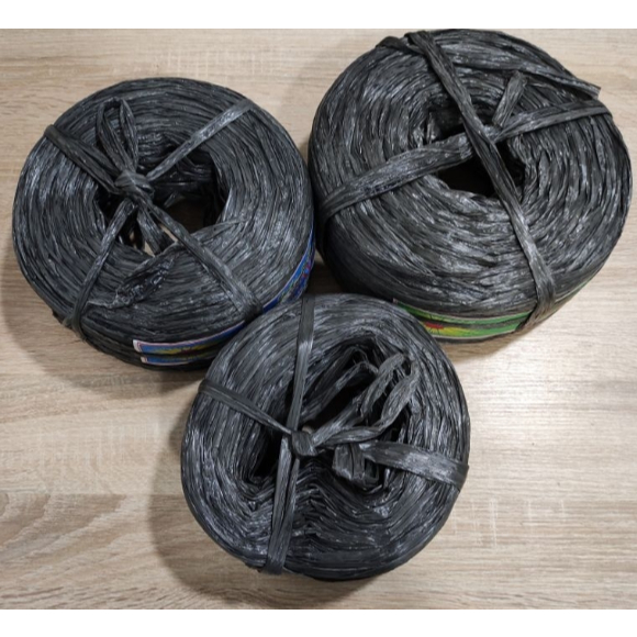 

TALI HITAM PLASTIK