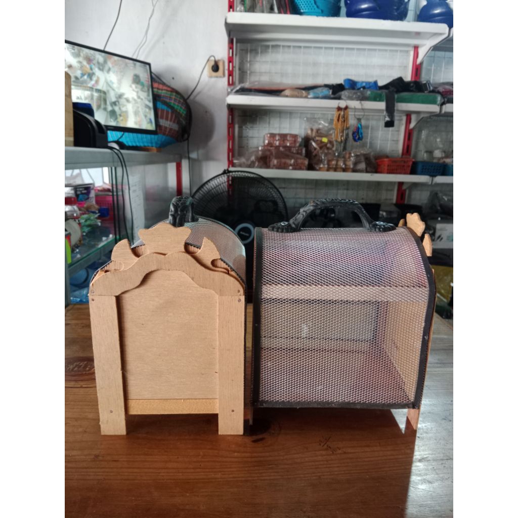 Kandang jangkrik kecil