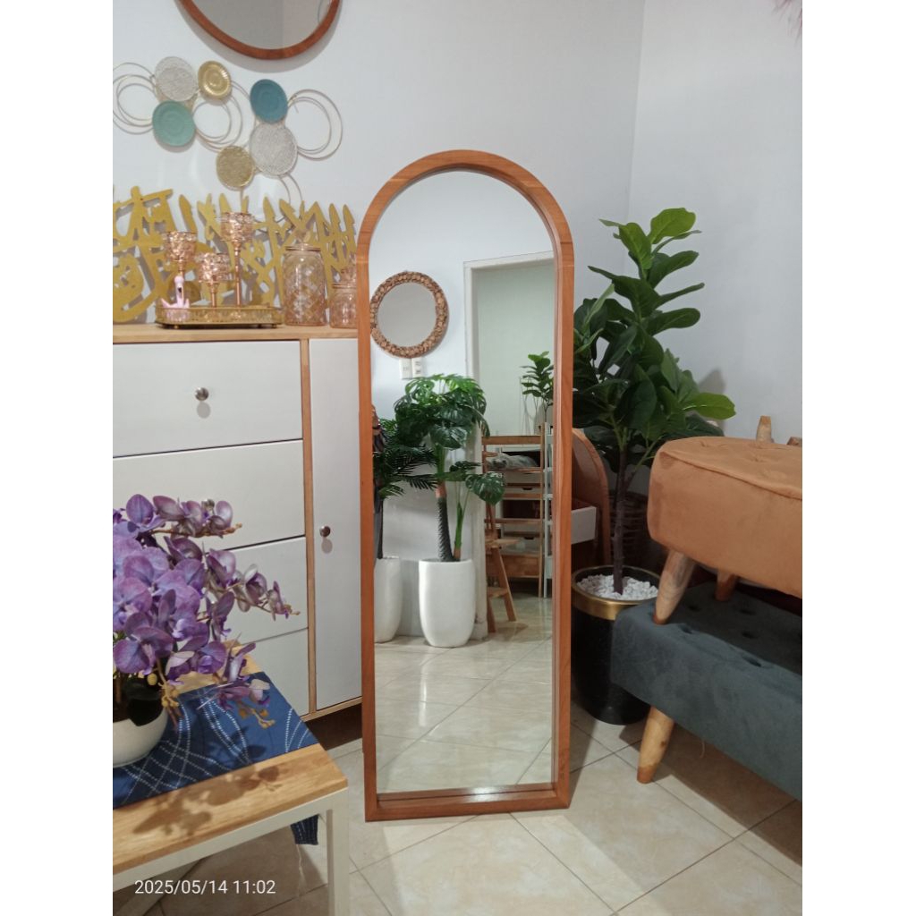cermin standing / standing mirror
