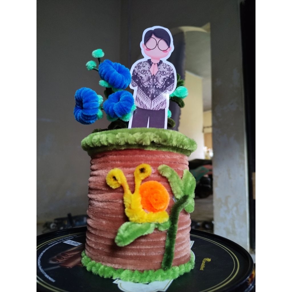 

Bunga Kawat Bulu Tempat Pulpen/pensil/ alat tulis