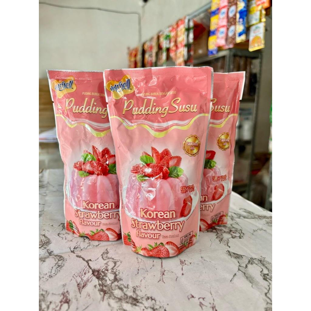 

Nutrijell Pudding Susu Korean Strawberry 145gr