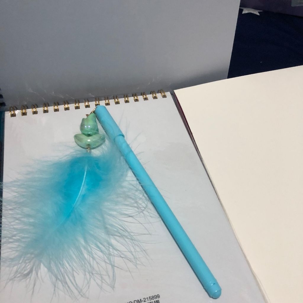 

Pulpen gel lucu / Pen Gel Tinta Hitam Tutup Bunga Tulip