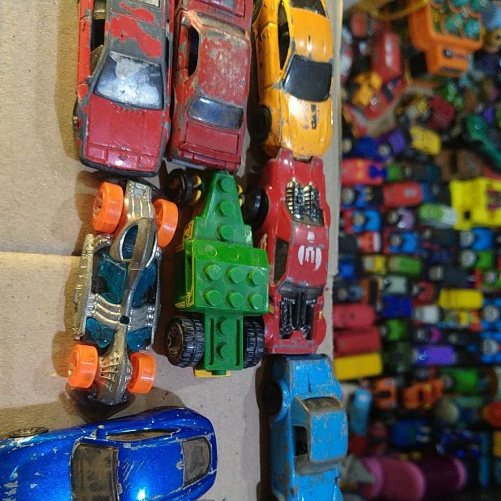 

HW LOSE BAHAN CUSTOM