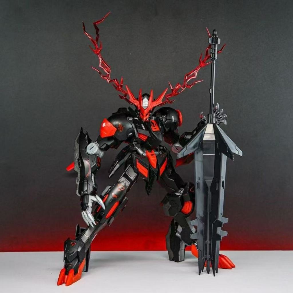 Max 56827S RE 1/100 FM Barbatos Lupus Rex Black Version + Effect Model Kit