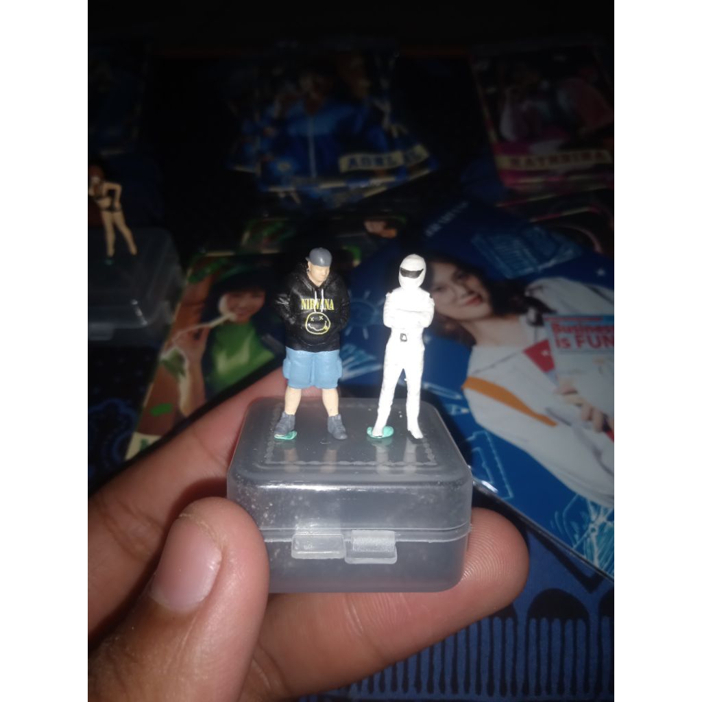 mini figure 64