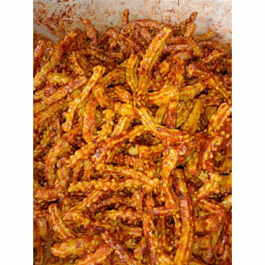 

Kerupuk SEUBLAK AKAR JAAT / SEUBLAK AKAR BETON