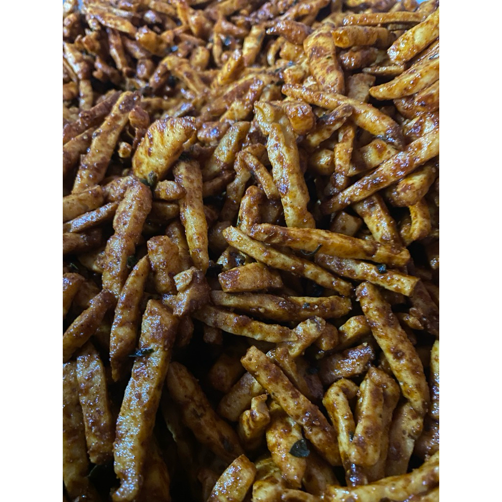 

BASRENG IWAK PATIN RASA PEDAS DAUN JERUK ISI 65gram
