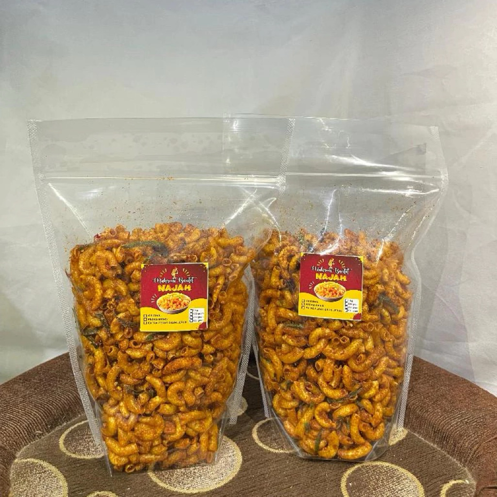 

Makroni Kriuk Cikruh Pedas daun jeruk dijamin gurih dan nikmat