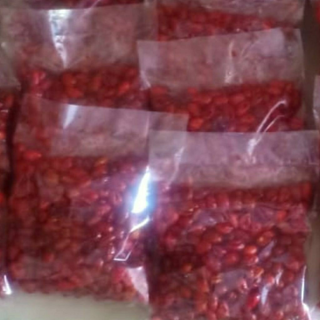 

keripik kulit melinjo