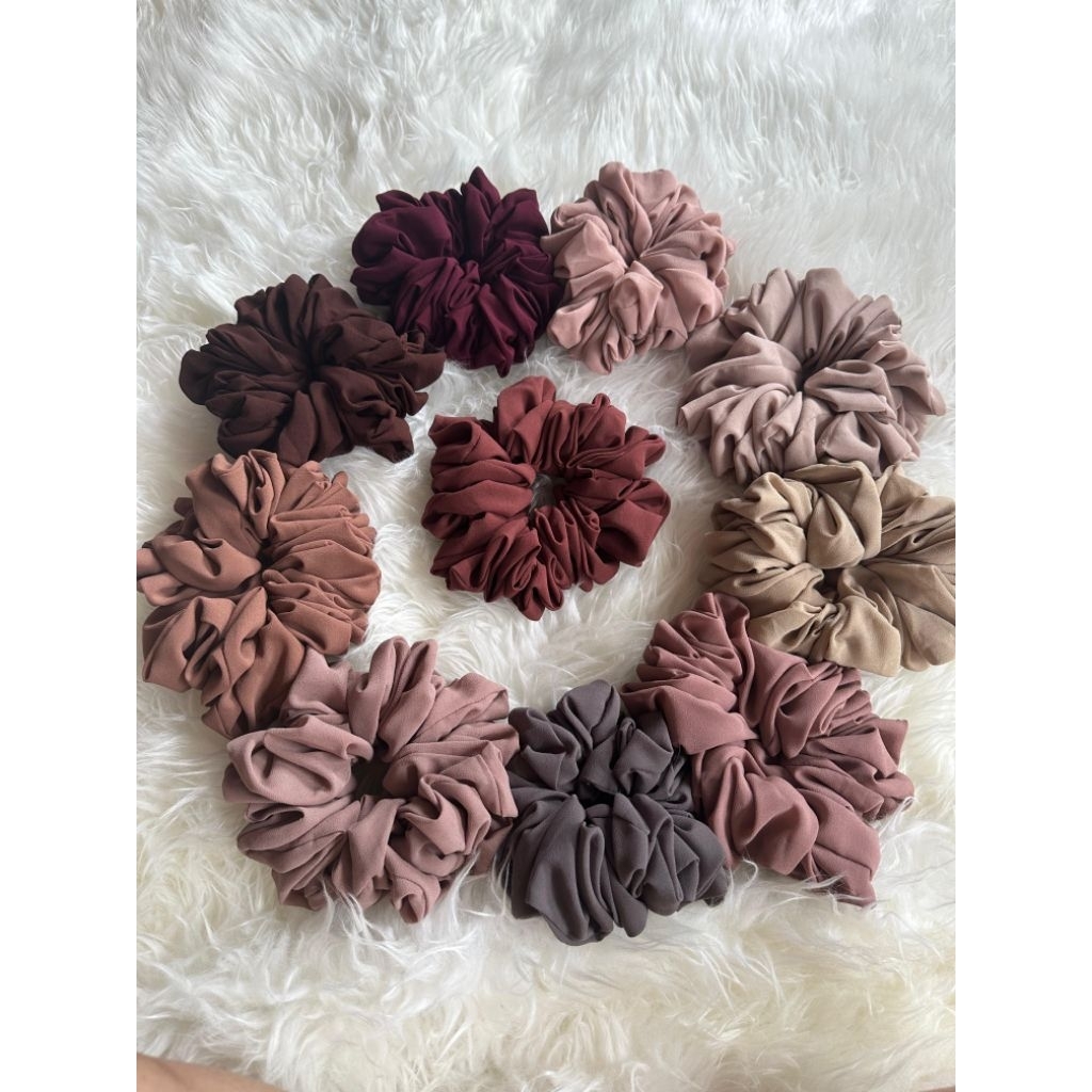 Scruncie Ikat Rambut Cepol Hijab Mawar Jumbo