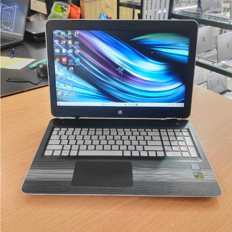 Laptop Second HP Pavilion 15-BC231TX / Core I7 Gen 7 / VGA Nvidia GTX 1050