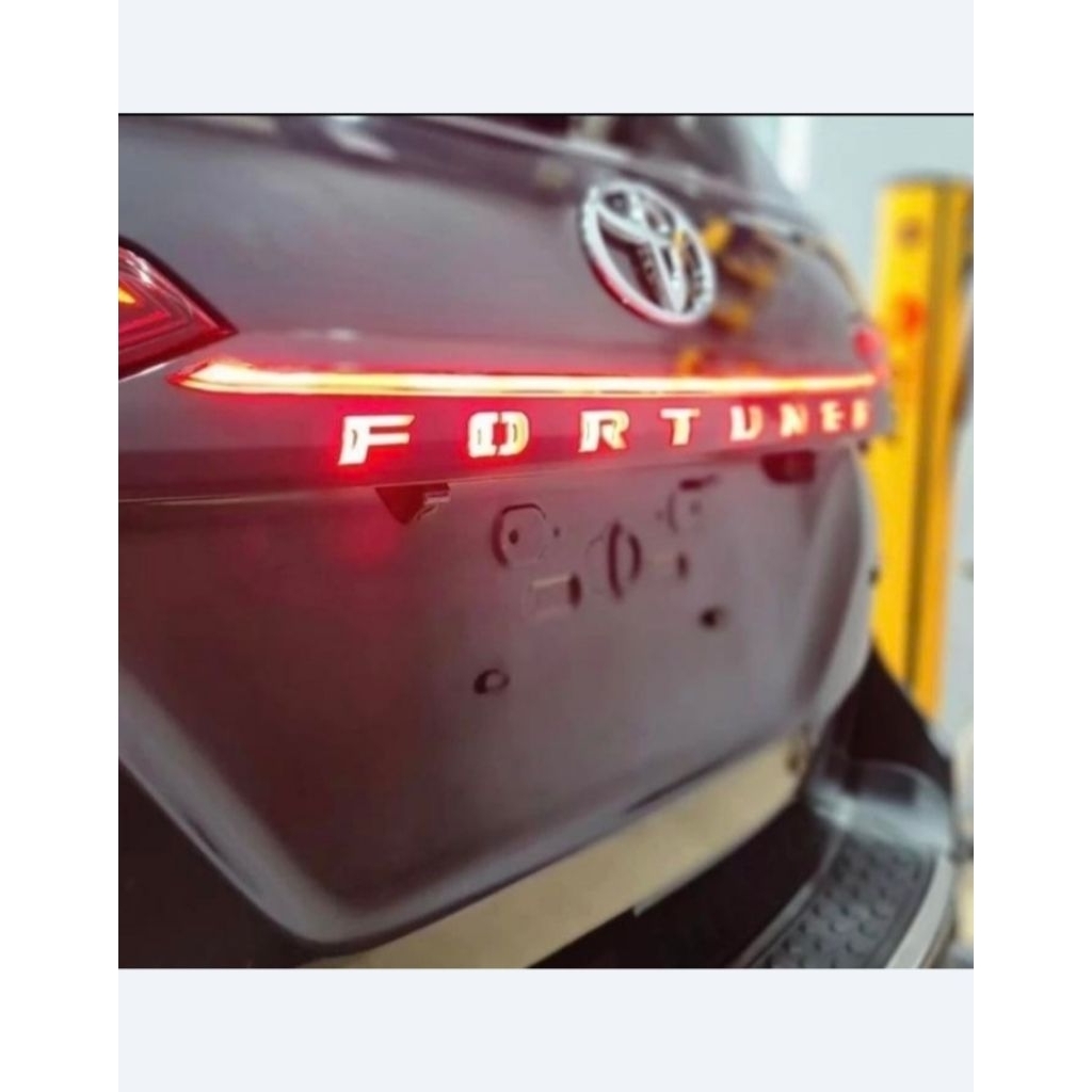 Trunklid led fortuner vrz srz 2016 up pnp