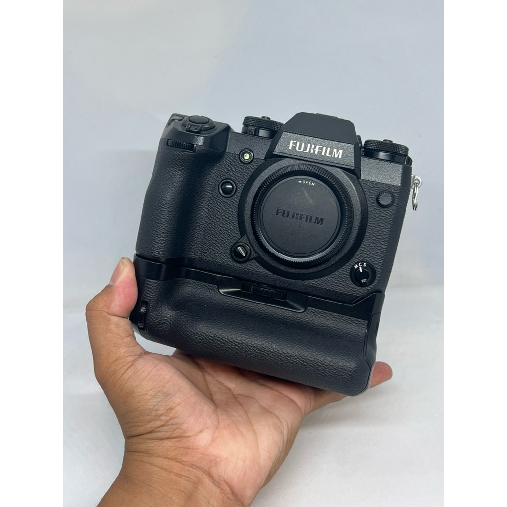 Fujifilm XH1 Body Grip Baterai VPB Mulus Like New Fullset Box