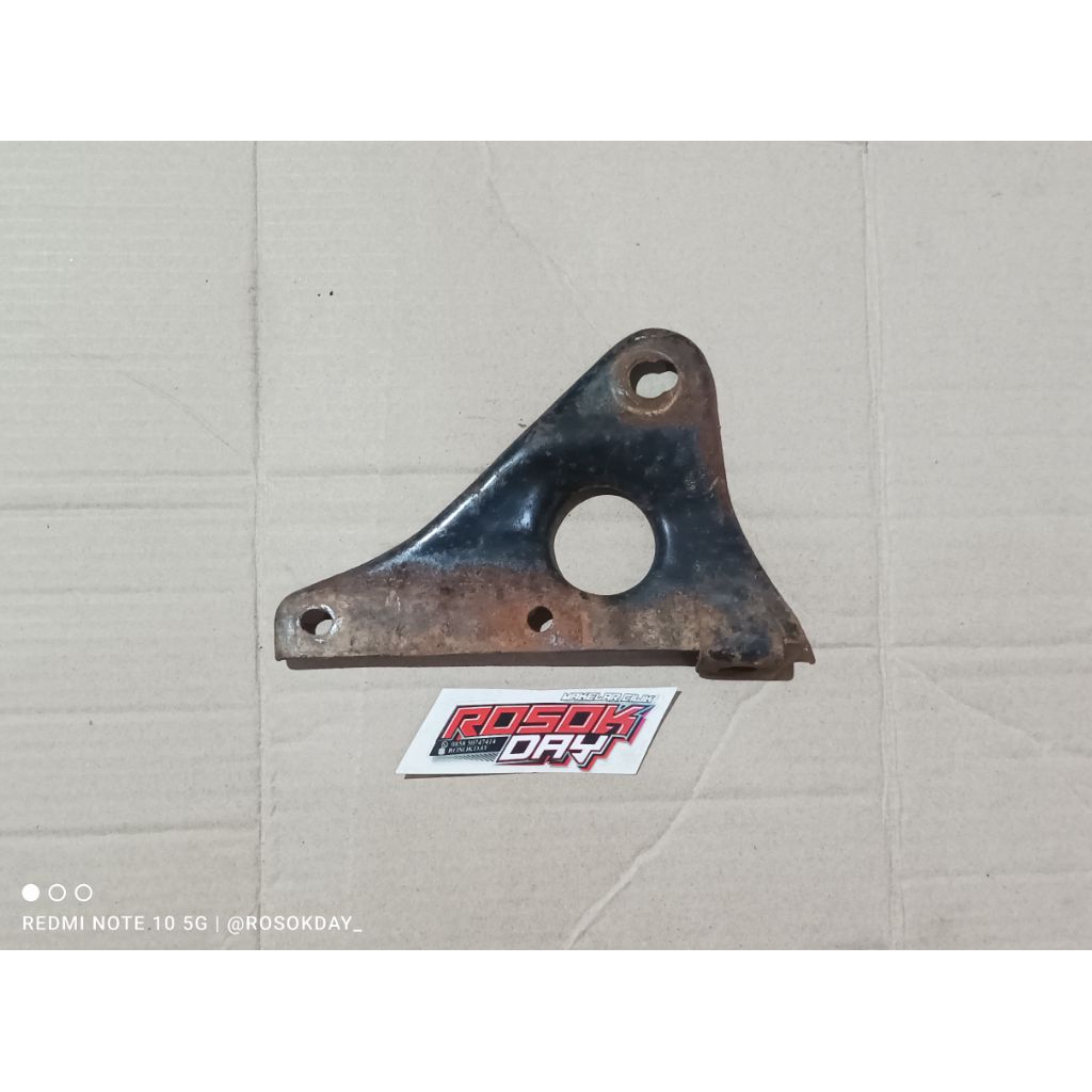 Breket Pangkon Dudukan Kenalpot GL100 Original Pangkon Dudukan Kenalpot Honda GL100 GL125 Original L
