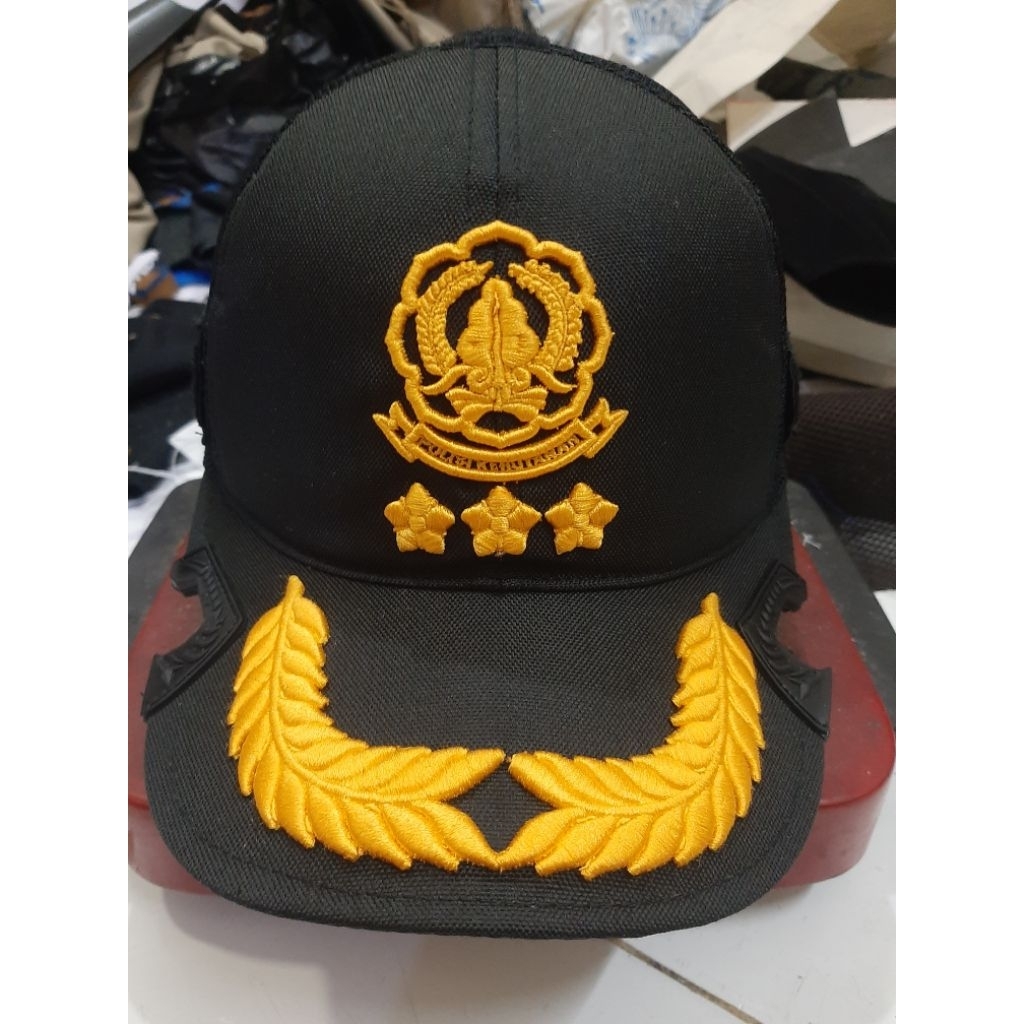 topi polisi kehutanan golongan 4a/topi polhut