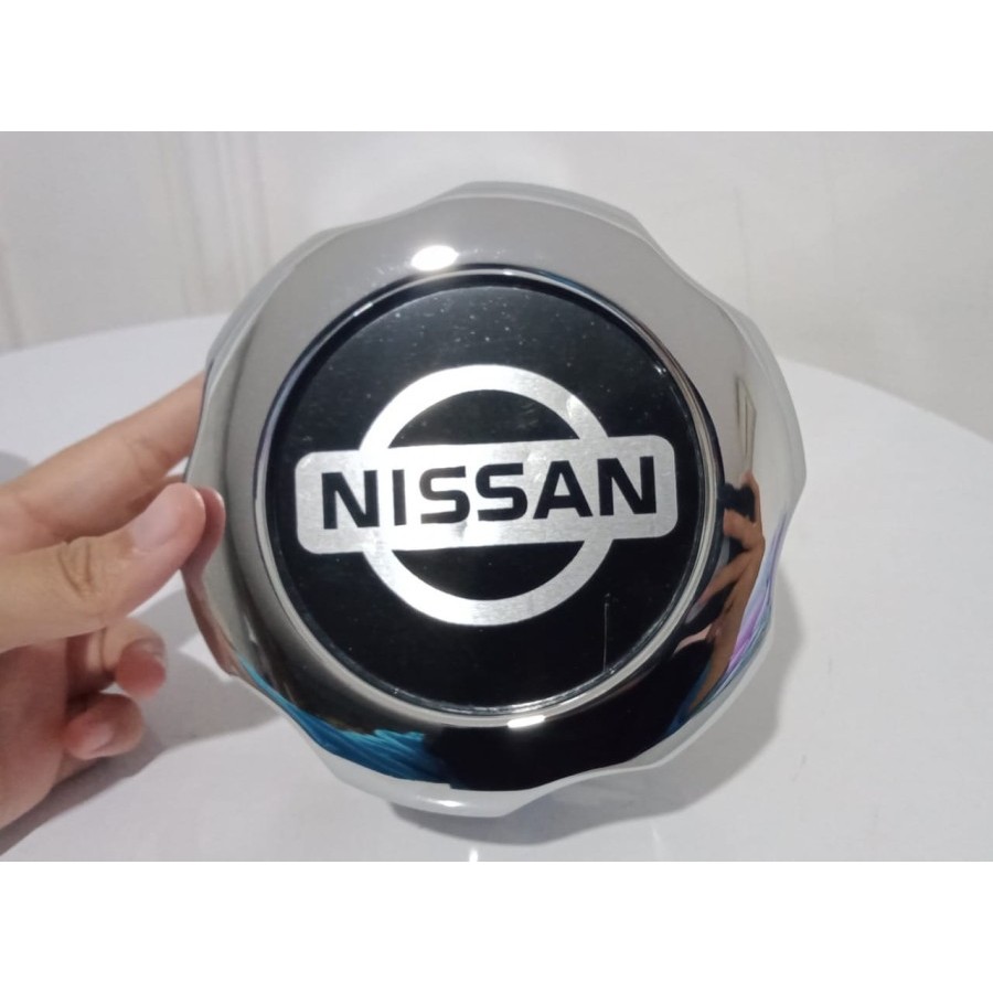 Dop Velg Model Original Mobil Nissan Terrano