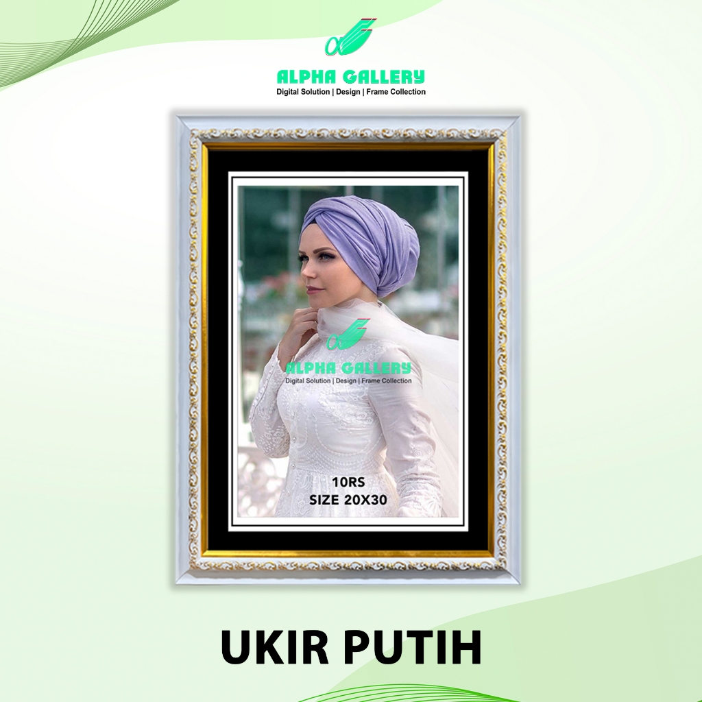 Pigura / Frame Putih Ukir 10RS