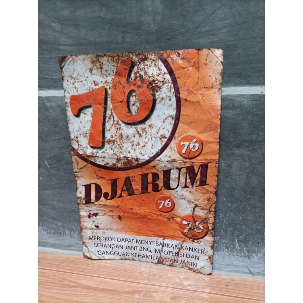 Papan iklan lawas Djarum 76