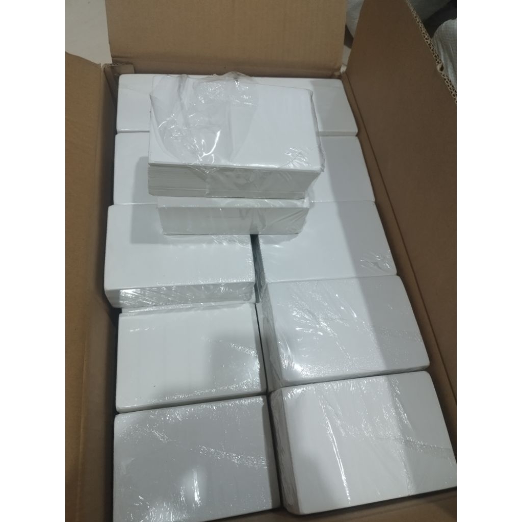 

Kertas Sticker Label Termal Lipat 100X150 Roll 500pcs