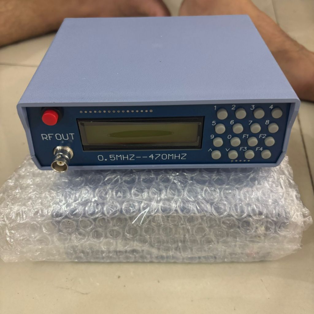 Signal Generator 0.5Mhz-470Mhz Rf Signal Generator Meter Tester For Fm Radio Walkie-Talkie Debug Dig