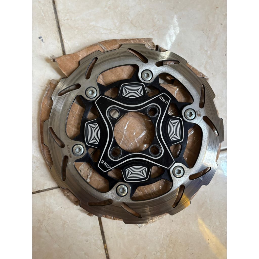 Disk ARM uDisk 260mm PNP Vario, Beat, Scoopy, Genio, Spacy, Mio, Jupiter DLL