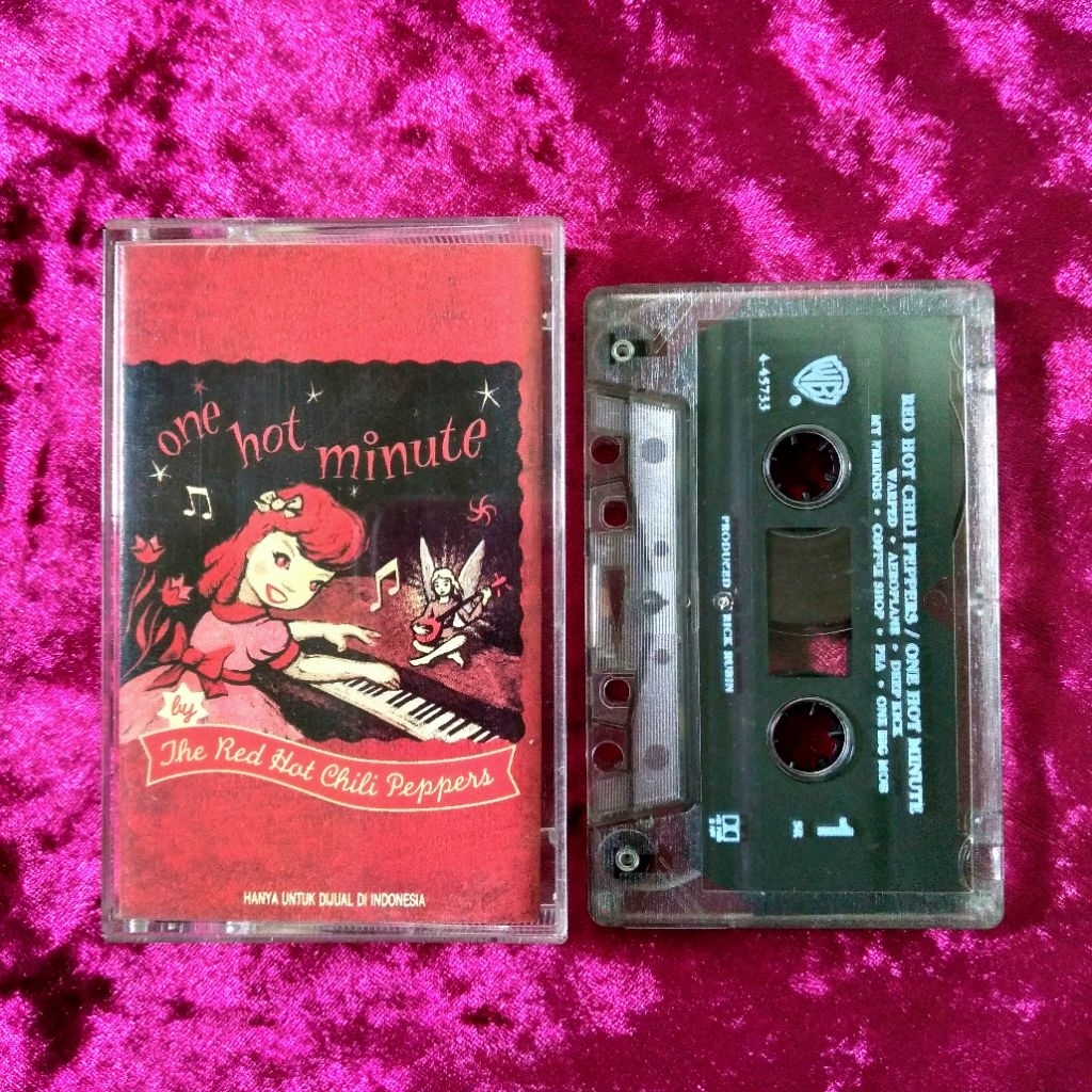 Kaset Red Hot Chili Peppers - One Hot Minute