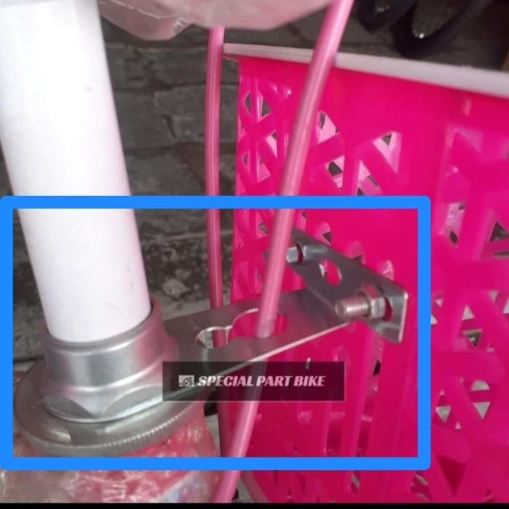 klem dudukan keranjang sepeda-Tiang dudukan keranjang sepeda-penyangga sepeda keranjang uk 12,16,18
