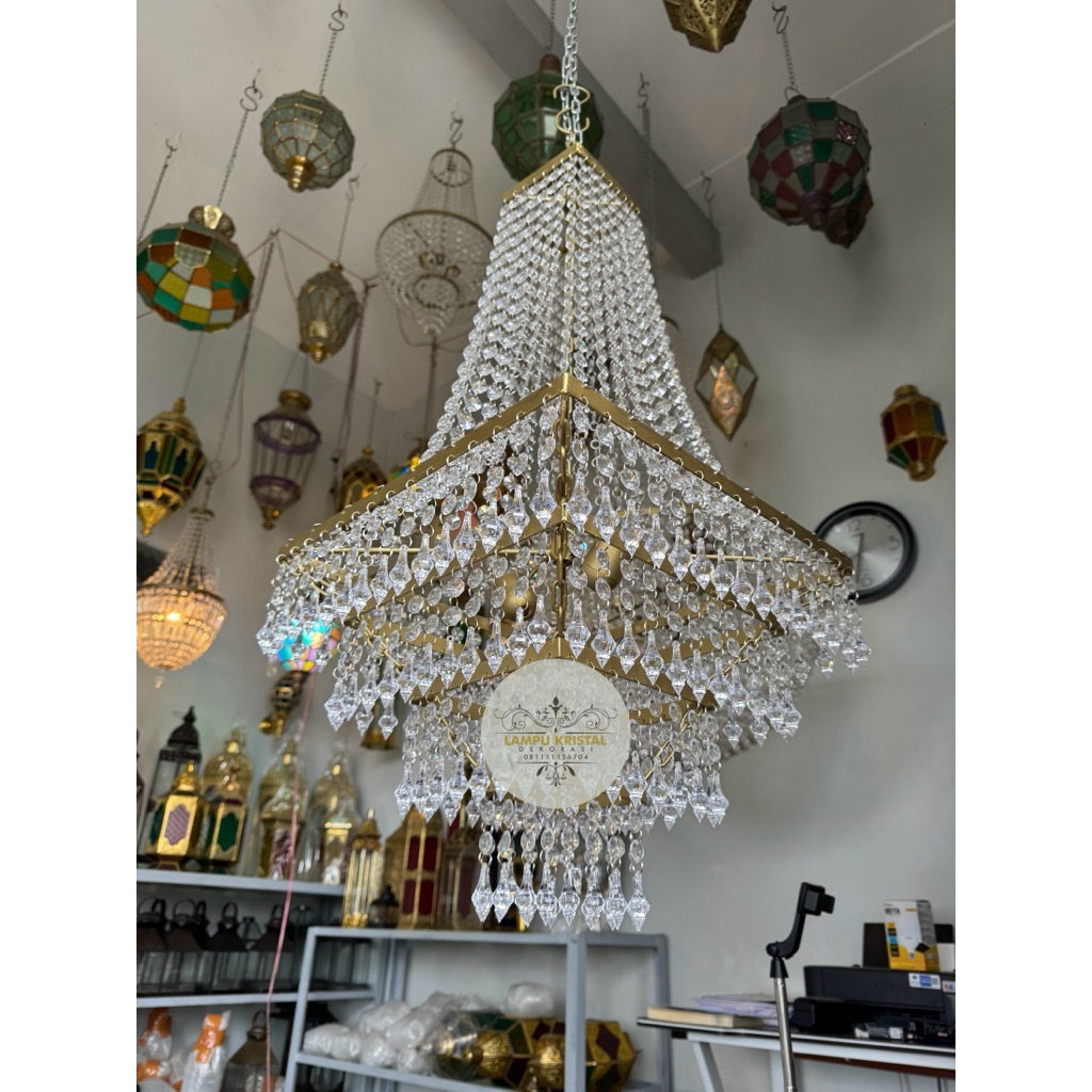 lampu kristal properti dekorasi kotak size 80x40 cm