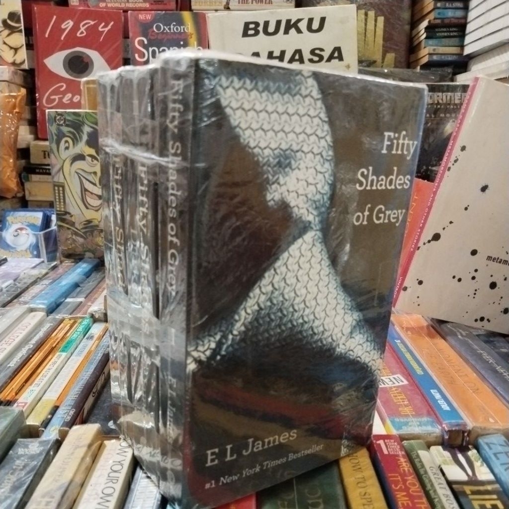 BUKU ORIGINAL FIFTY SHADES OF GREY 1 PAKET 3 BUKU