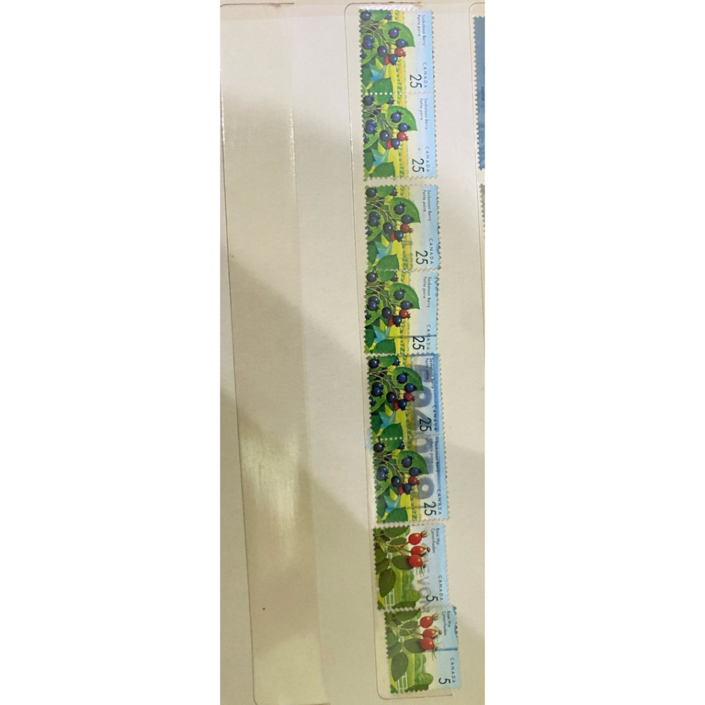 

PERANGKO PRANGKO CANADA KUPU KUPU LIMITED RATU RAJA KERAJAAN HEWAN BERBAGAI VARIAN DINAUSAURUS