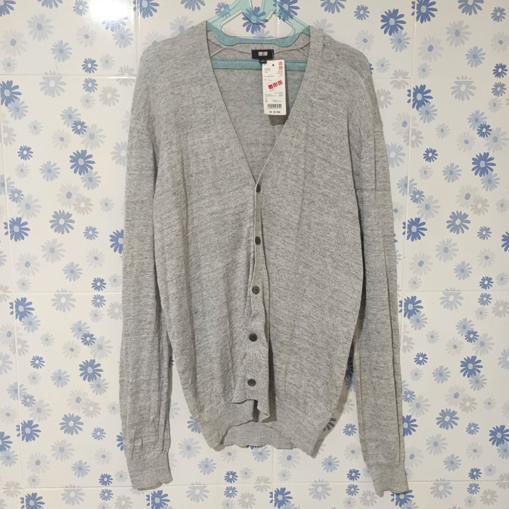 NEW WITH TAG Cardigan UNIQLO Rajut Light Grey Abu Unisex Basic