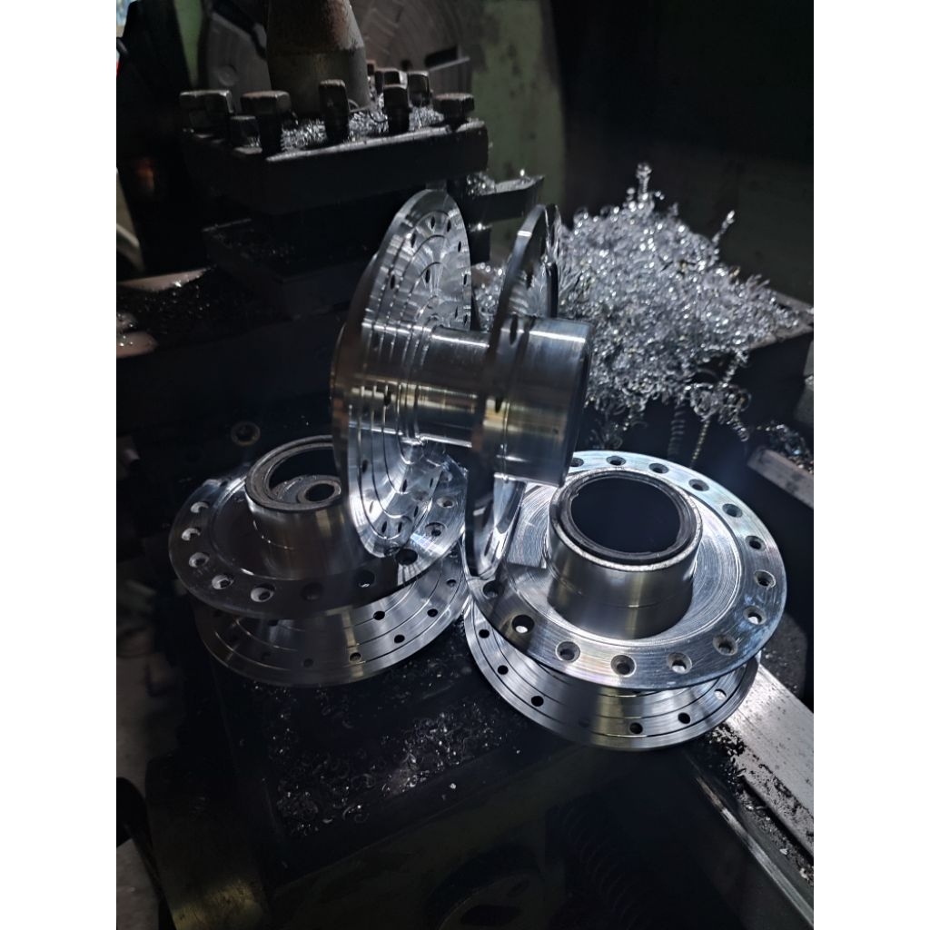 tromol depan bubut gilap Megapro gl max Honda only