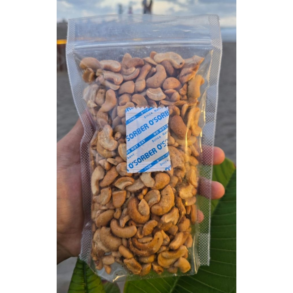

Kacang Mede Patahan Matang Goreng 200gr