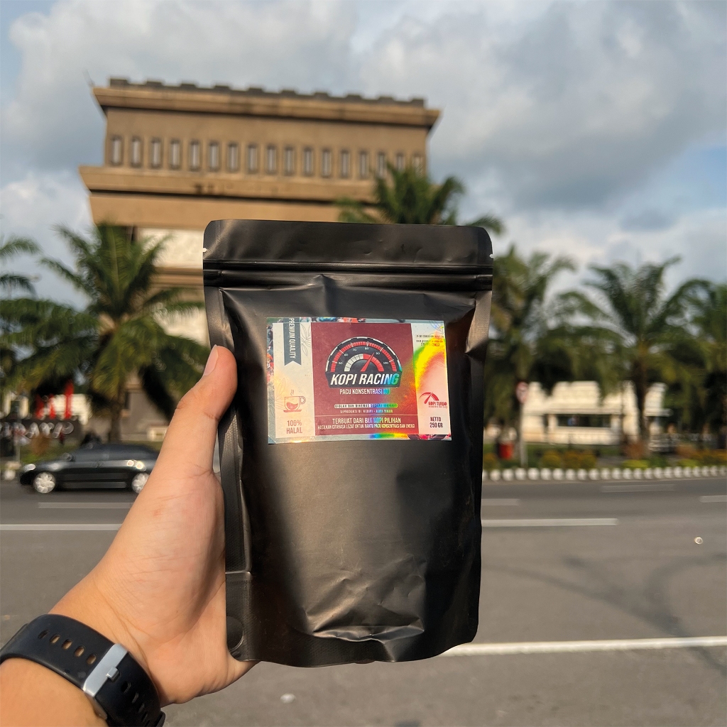 

Bubuk Kopi Racing Merah isi 250gr Spesial Untuk Stamina & Kesehatan - Coffee Air