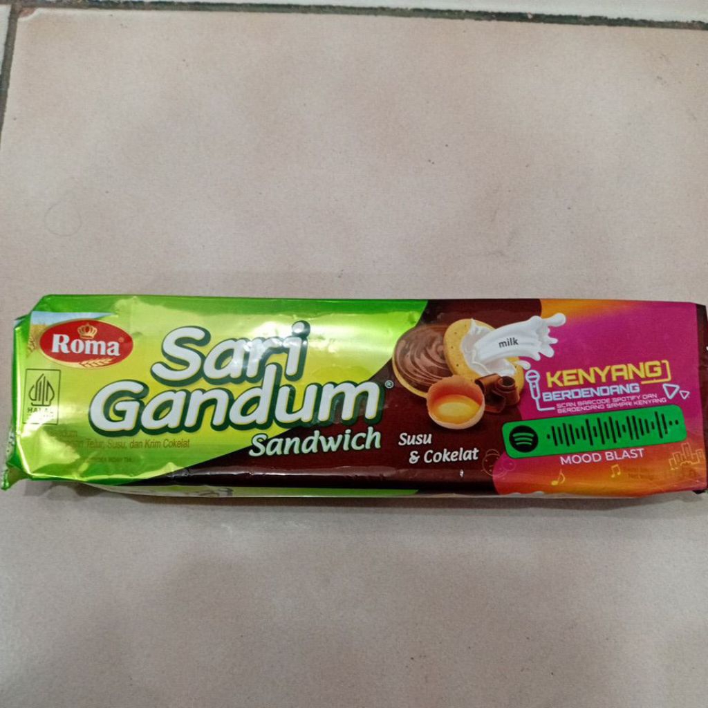 

Sari Gandum Sandwich Susu & Coklat 108gr 1 Bungkus