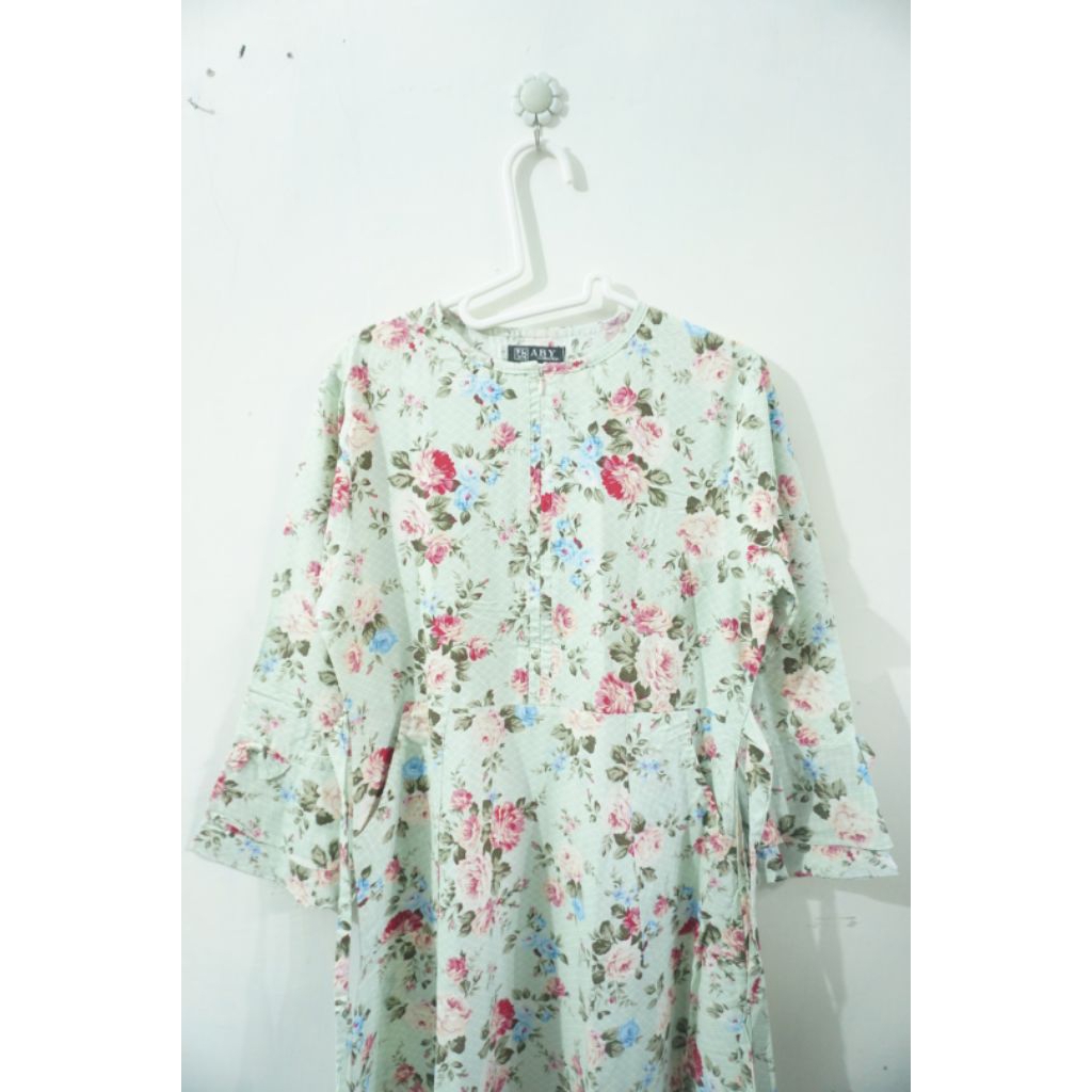 GAMIS MOTIF BUNGA-BUNGA DRESS MOTIF BUNGA-BUNGA GAMIS MOTIF DRESS MOTIF GAMIS MURAH GAMIS LUCU GAMIS