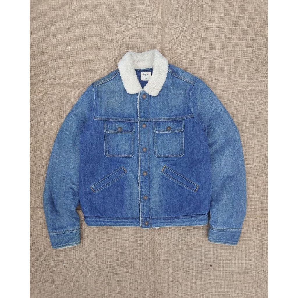 GAP Jaket Jeans Denim Sherpa Trucker Jacket Vintage Classic Retro Rugged Style