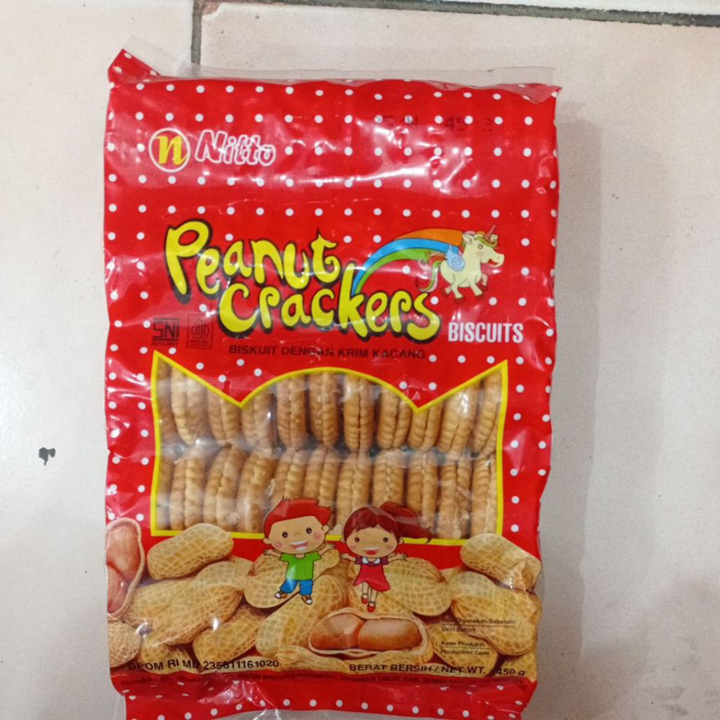 

Nitto Peanut Crackers Biscuits 450gr 1 Bungkus