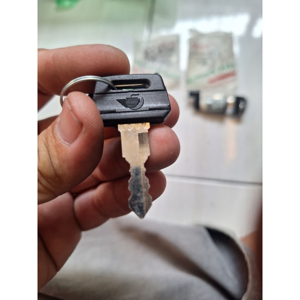 kunci jok sadel astrea800 asdap astrea 800 nos taiwan