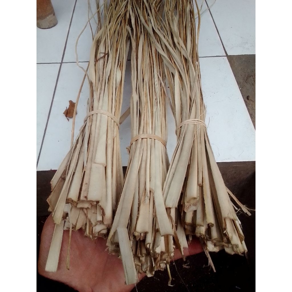 daun pandan kering untuk anyaman 1kg